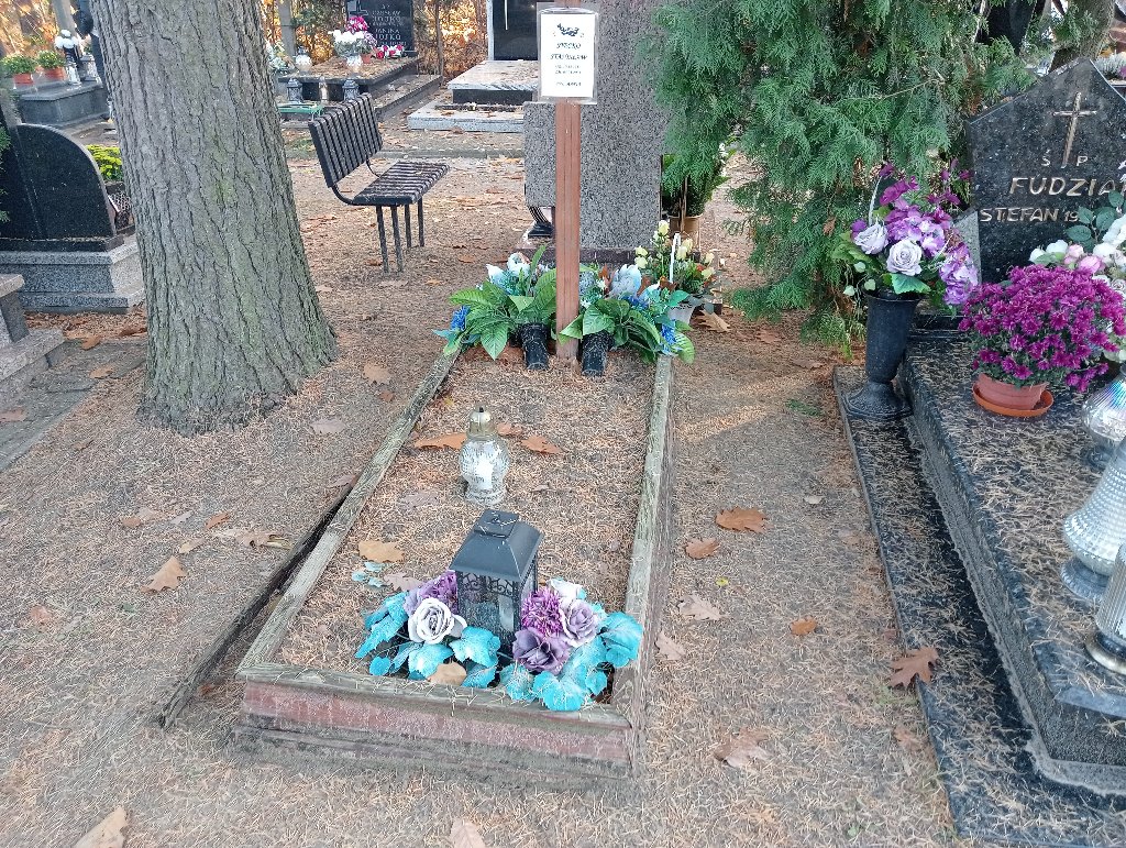 Grób STANISŁAW STECKO