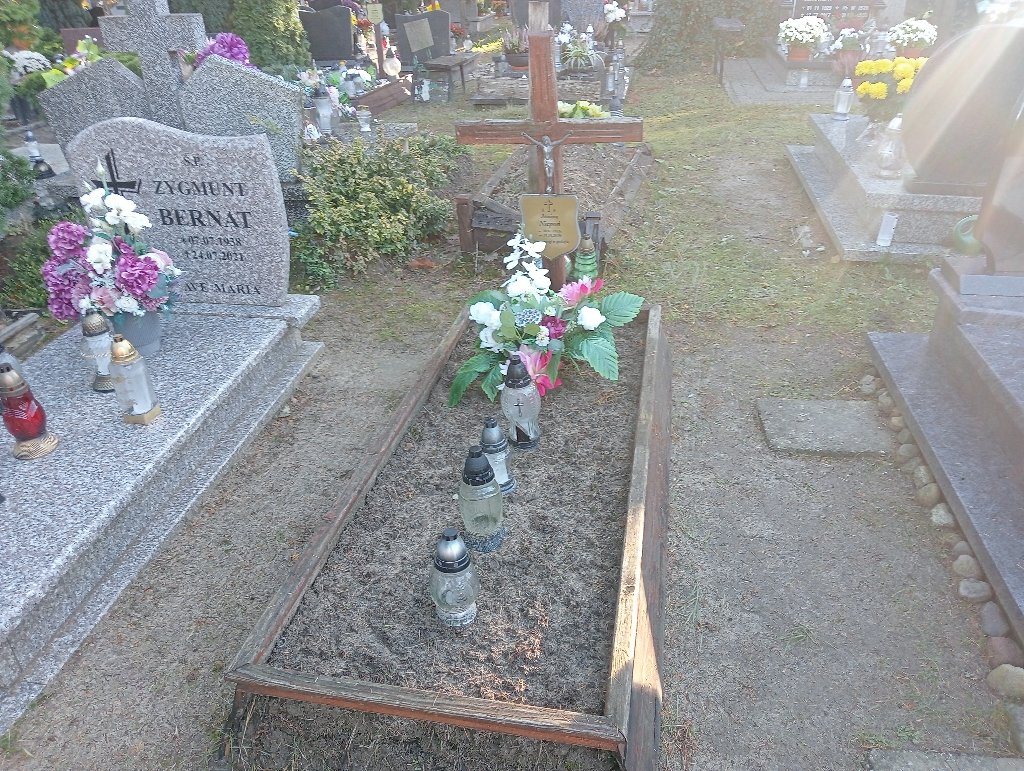 Grób JANINA NICPOŃ
