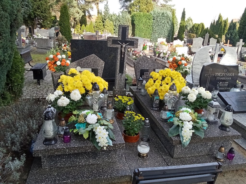 Grób ZBIGNIEW WRÓBLEWSKI