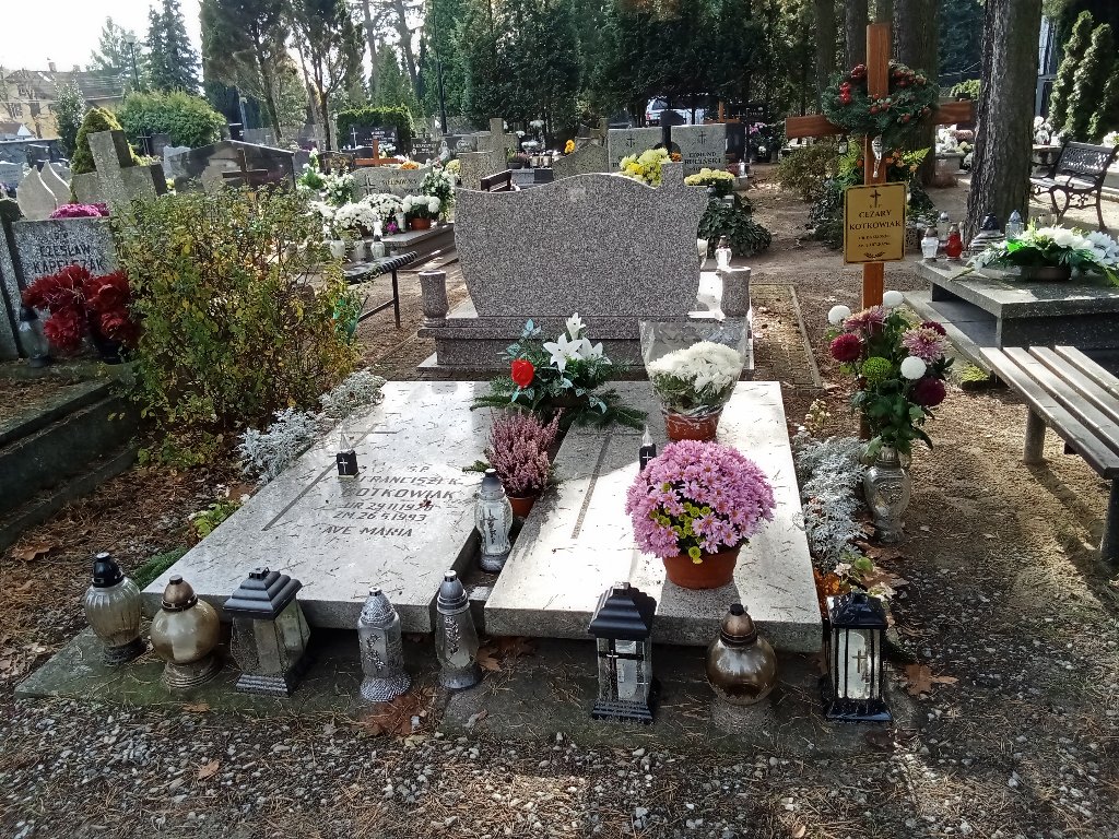Grób FRANCISZEK KOTKOWIAK