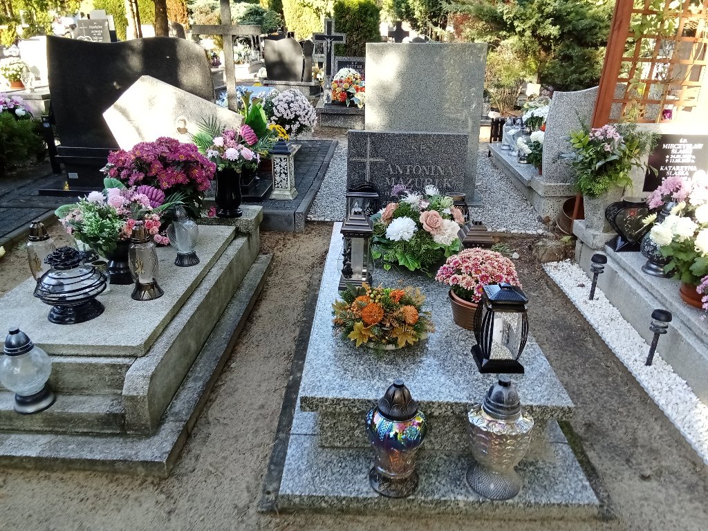 Grób JADWIGA WAŚNIEWSKA-STOJEK