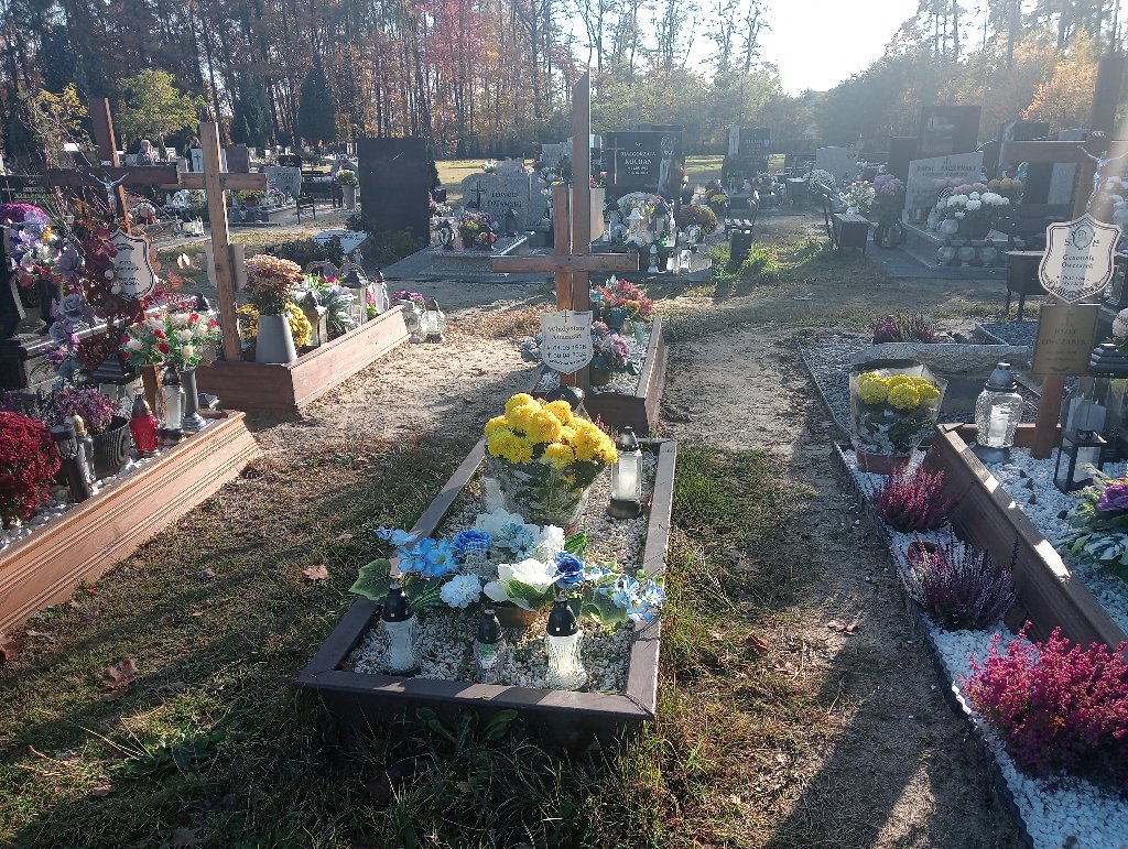 Grób WŁADYSŁAW ADAMSKI