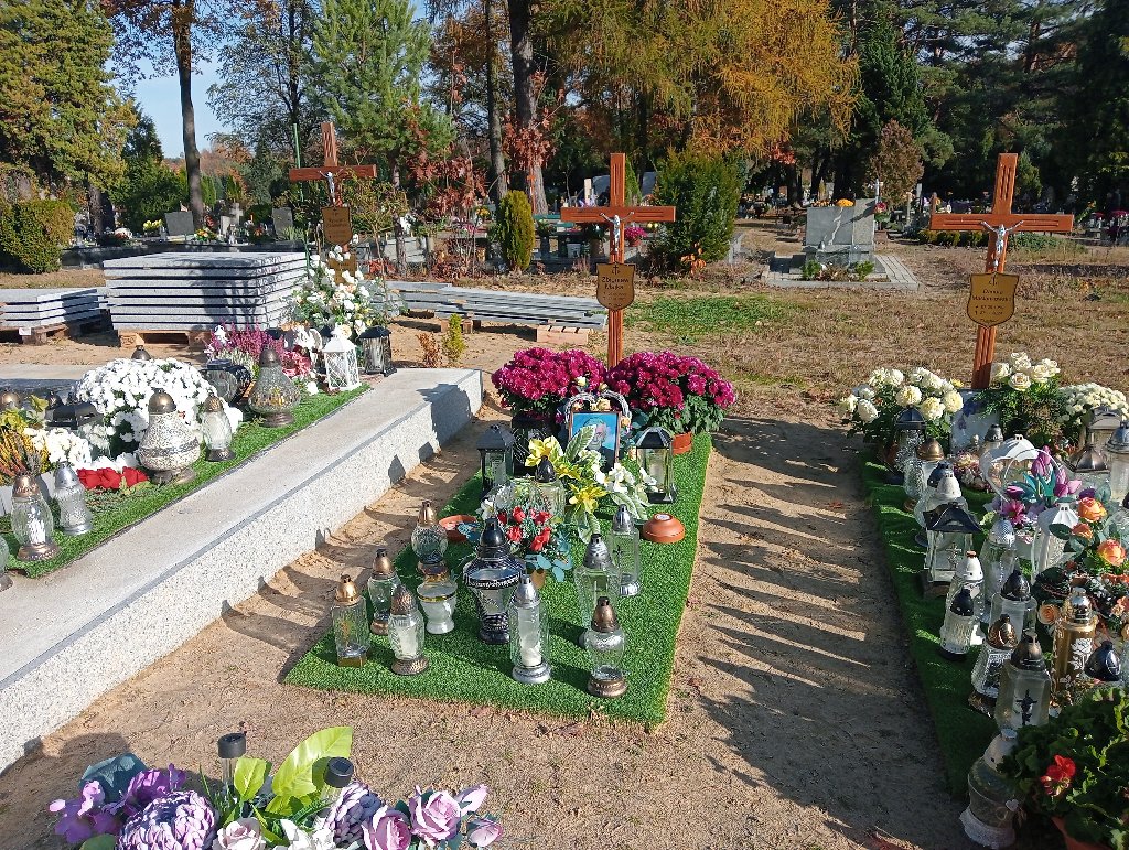 Grób ZBIGNIEW MAJKA