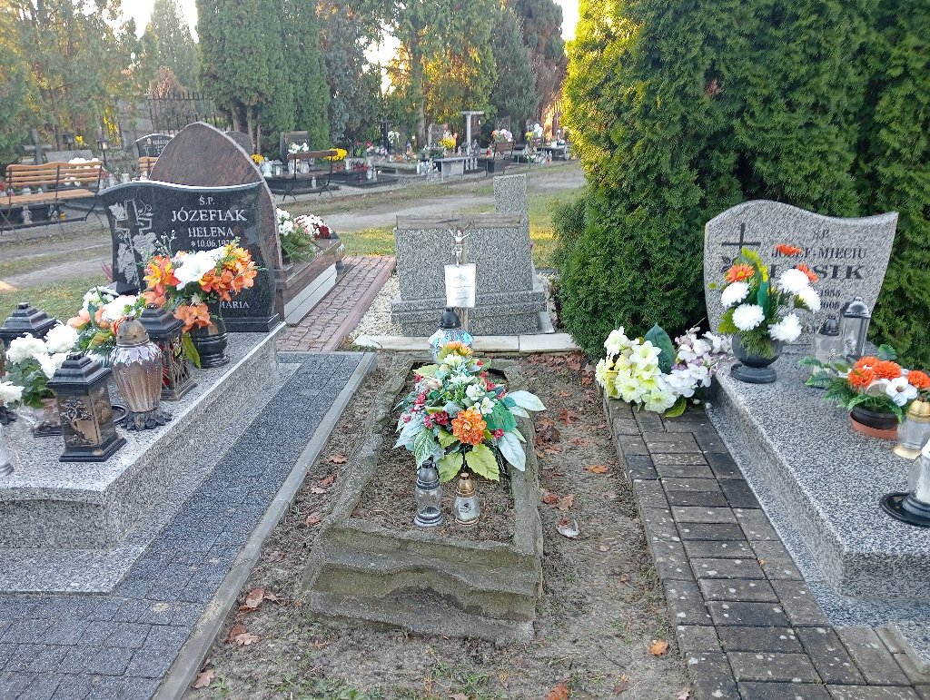 Grób ZDZISŁAW PAPUZIŃSKI